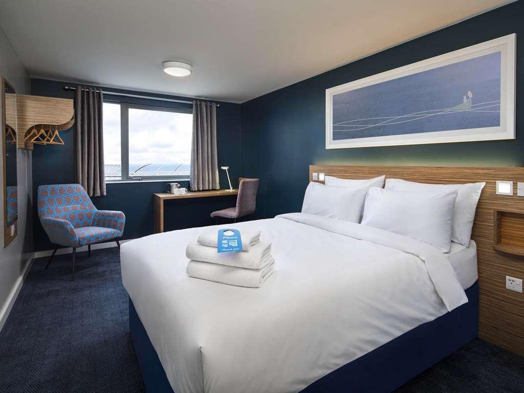 Travelodge London Ealing Cameră foto