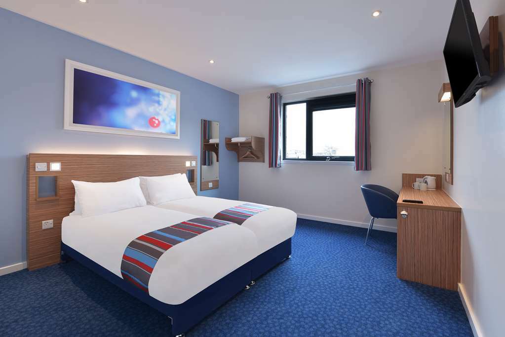Travelodge London Ealing Cameră foto